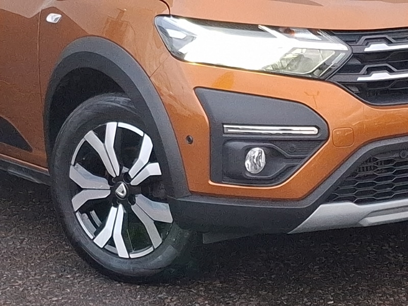 Used Dacia Sandero Stepway 2023 for sale - 76920471: Photo 9