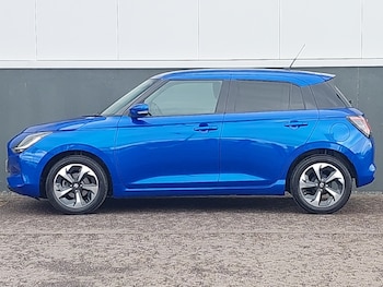 Used Suzuki Swift 2024 for sale - 75262847: Photo
