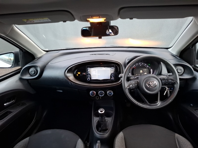 Used Toyota Aygo X 2022 for sale - 77062411: Photo 2
