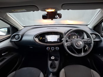 Used Toyota Aygo X 2022 for sale - 77062411: Photo