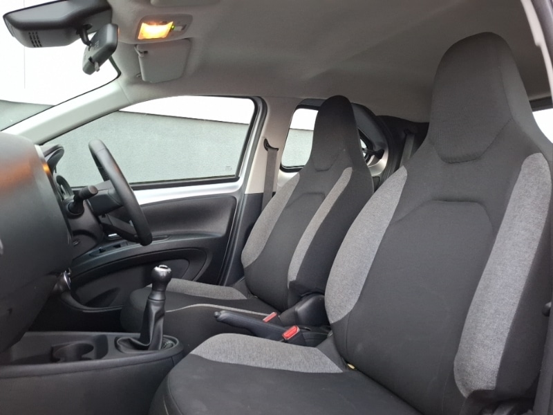 Used Toyota Aygo X 2022 for sale - 77062411: Photo 5