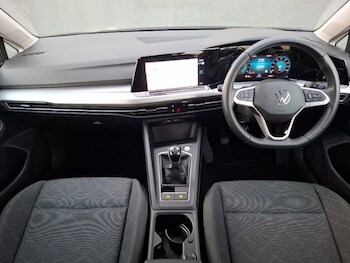 Used Volkswagen Golf 2023 for sale - 76567315: Photo