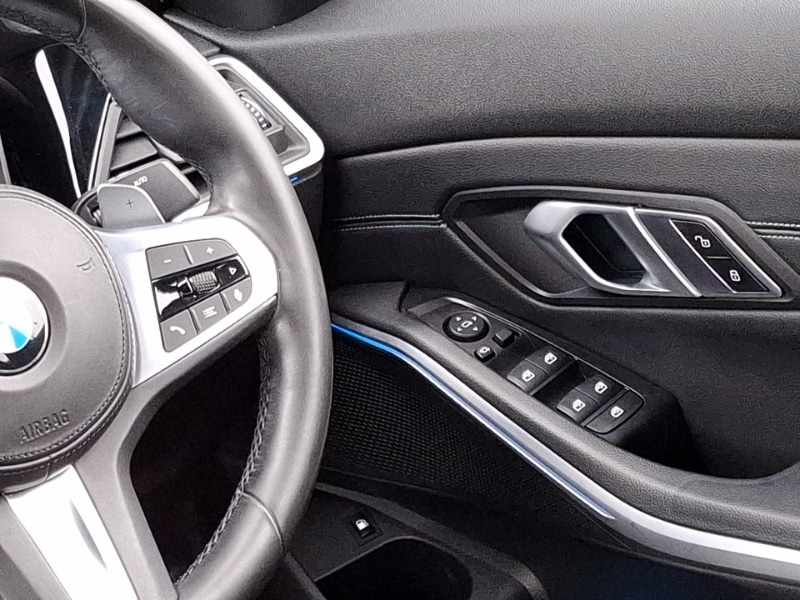 Used BMW 3 Series 2019 for sale - 77320040: Photo 11