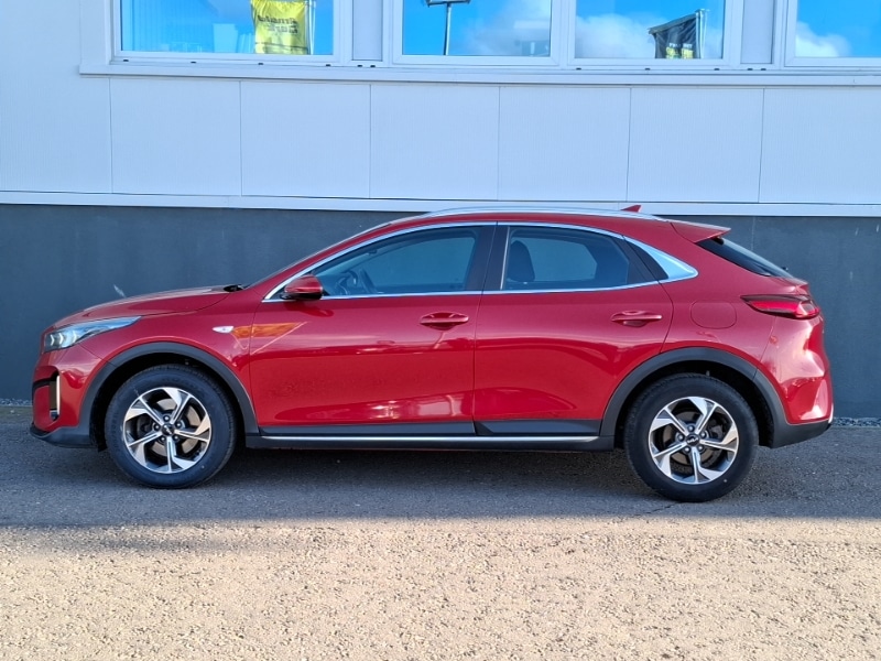 Used Kia XCeed 2023 for sale - 77898117: Photo 3