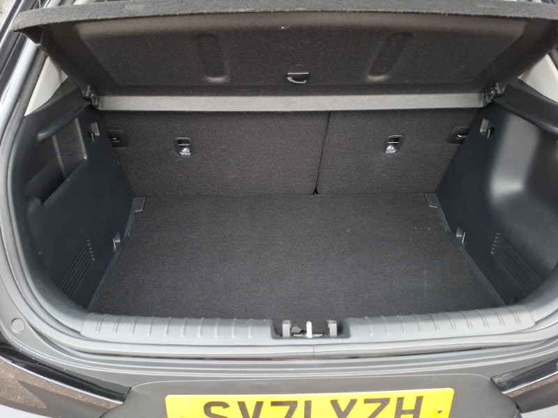 Used Kia Stonic 2022 for sale - 77635931: Photo 8