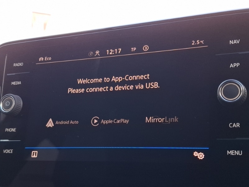 Used Volkswagen T-Roc 2023 for sale - 77160234: Photo 18