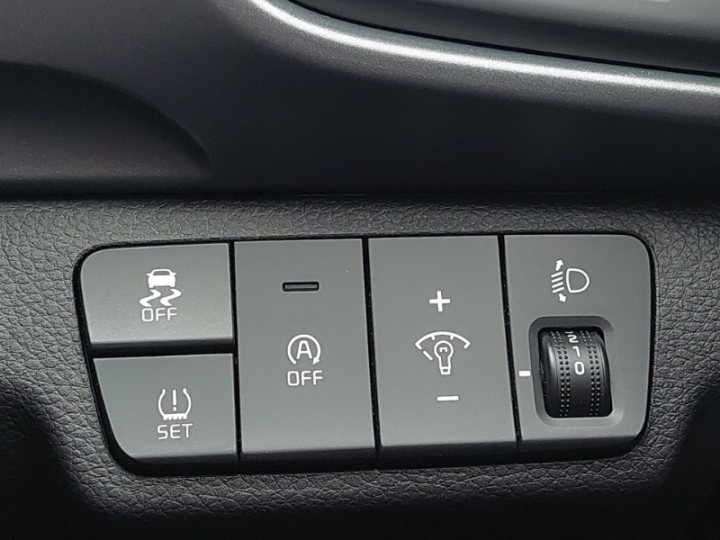 Used Kia Stonic 2024 for sale - 76331848: Photo 17