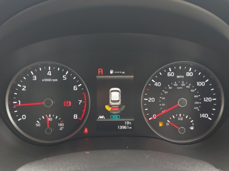 Used Kia Stonic 2024 for sale - 76331848: Photo 18