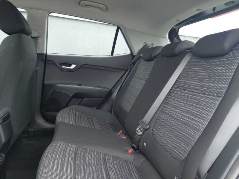 Used Kia Stonic 2024 for sale - 76331848: Photo 6