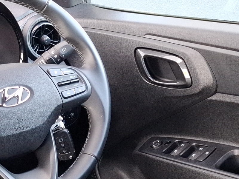 Used Hyundai i10 2022 for sale - 77472224: Photo 11