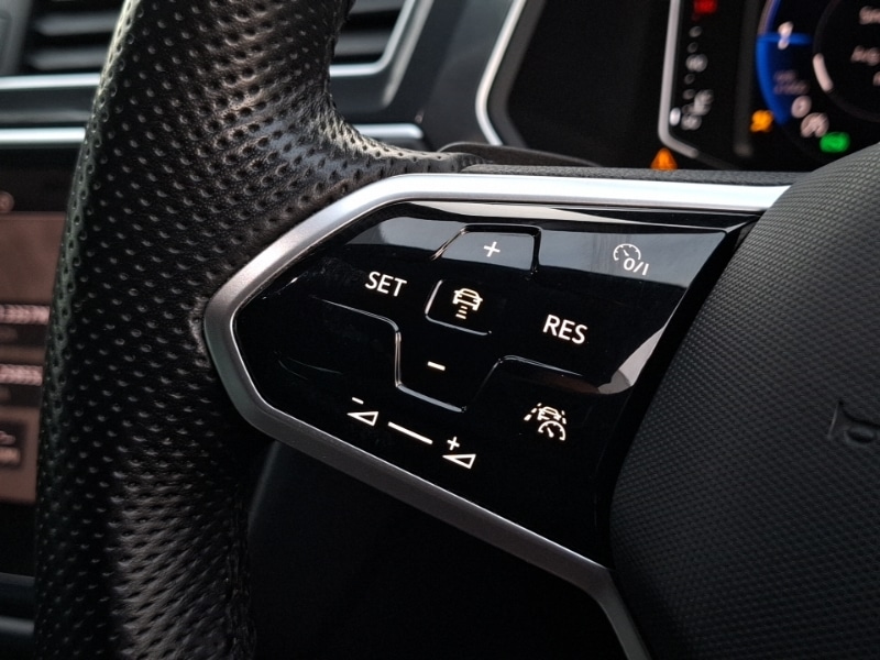 Used Volkswagen Tiguan 2021 for sale - 76408135: Photo 15