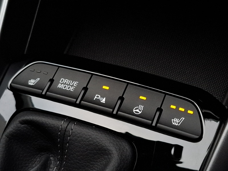 Used Kia Stonic 2025 for sale - 76365586: Photo 13