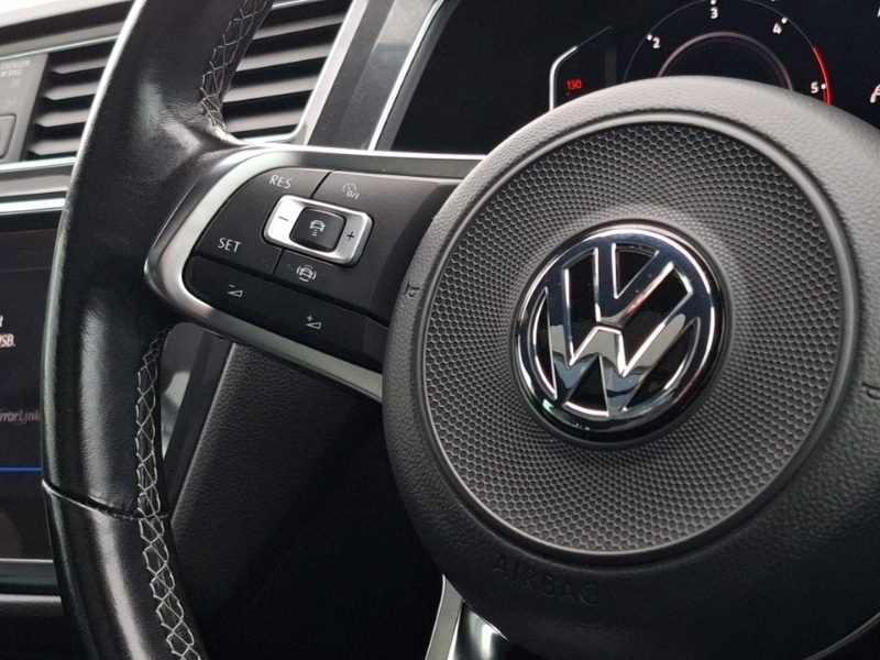 Used Volkswagen Tiguan 2019 for sale - 76444981: Photo 15