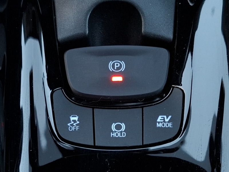 Used Toyota C-HR 2023 for sale - 77078436: Photo 16