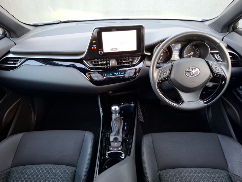 Used Toyota C-HR 2023 for sale - 77078436: Photo 2