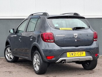 Used Dacia Sandero Stepway 2021 for sale - 79433208: Photo