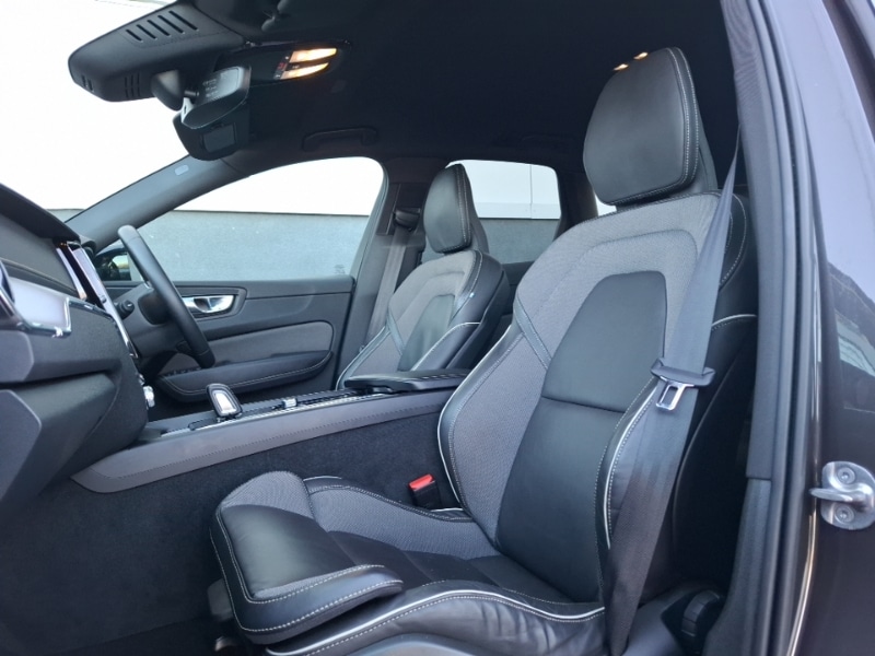 Used Volvo XC60 2022 for sale - 77635912: Photo 5