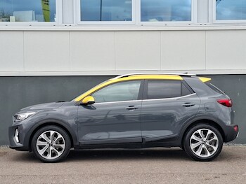 Used Kia Stonic 2023 for sale - 78441715: Photo