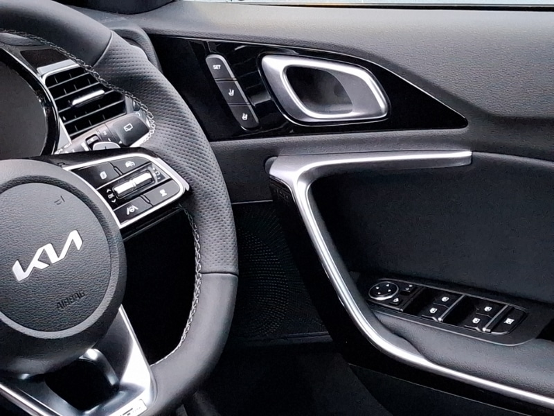 Used Kia XCeed 2025 for sale - 77034981: Photo 11