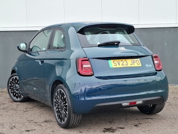 Used Fiat 500 2023 for sale - 76318903: Photo 3