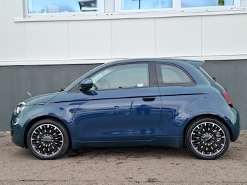 Used Fiat 500 2023 for sale - 76318903: Photo 4