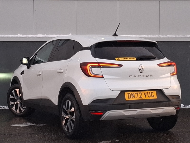 Used Renault Captur 2022 for sale - 77090306: Photo 3