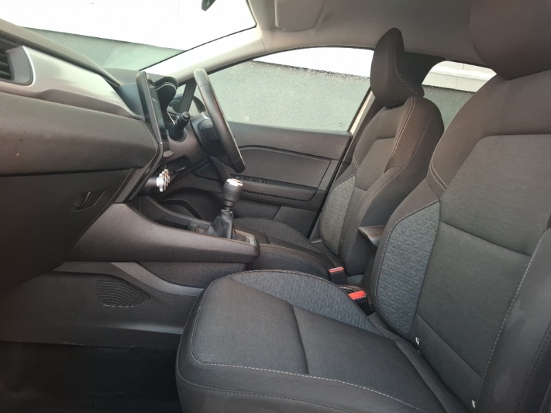 Used Renault Captur 2022 for sale - 77090306: Photo 5