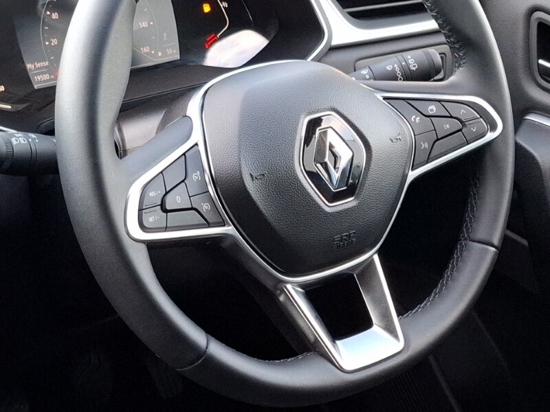 Used Renault Captur 2022 for sale - 77004737: Photo 17
