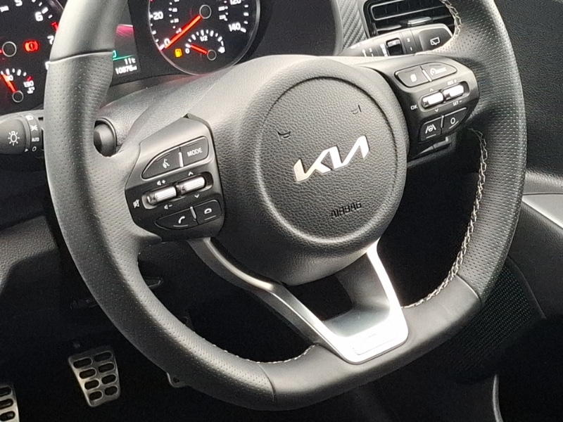 Used Kia Stonic 2023 for sale - 76478964: Photo 17