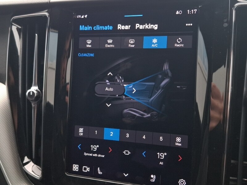 Used Volvo XC60 2023 for sale - 76614040: Photo 17