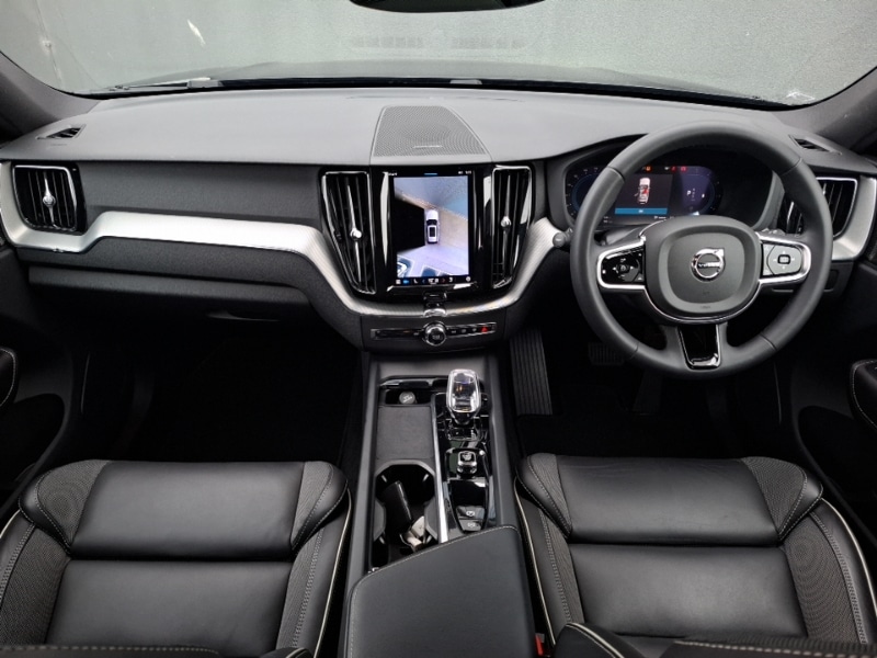 Used Volvo XC60 2023 for sale - 76614040: Photo 2