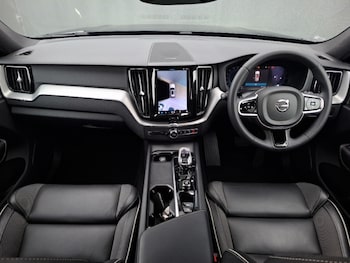 Used Volvo XC60 2023 for sale - 76614040: Photo