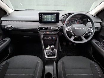 Used Dacia Sandero 2023 for sale - 76365596: Photo