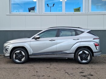 Used Hyundai KONA 2023 for sale - 76964107: Photo