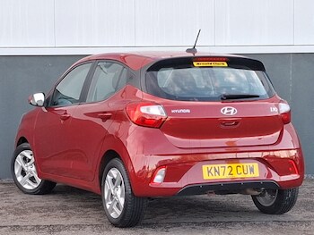 Used Hyundai i10 2022 for sale - 76964120: Photo