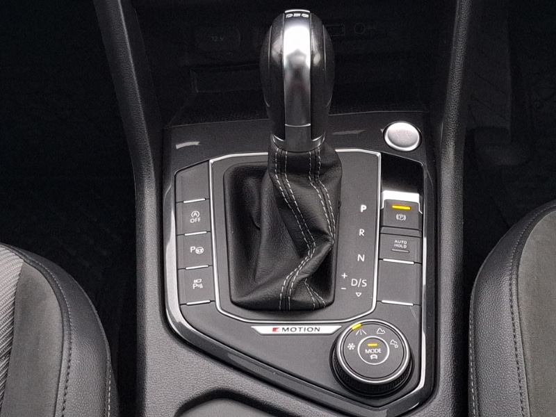 Used Volkswagen Tiguan 2019 for sale - 77197764: Photo 12