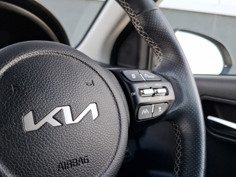 Used Kia Stonic 2023 for sale - 77898123: Photo 10