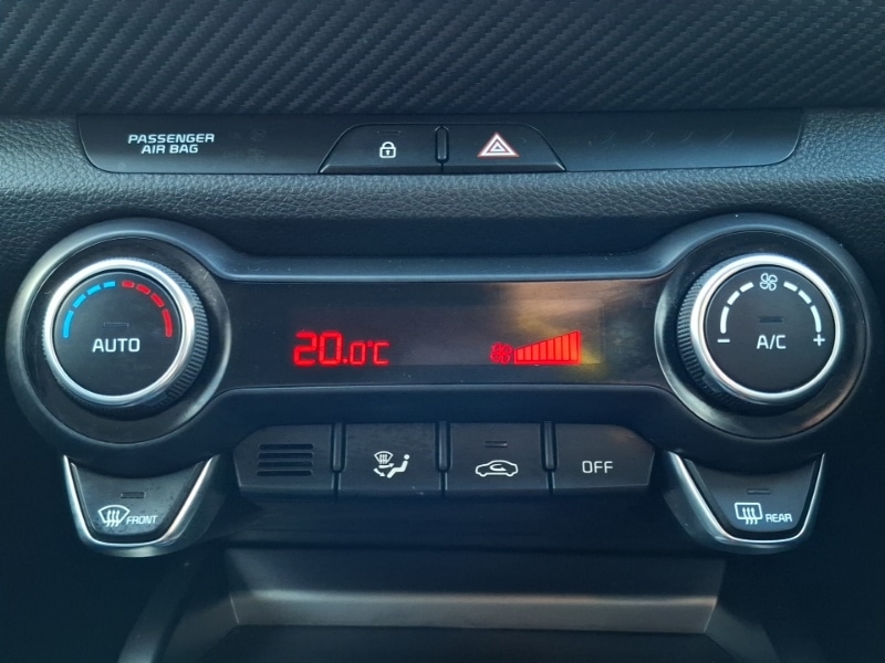 Used Kia Stonic 2023 for sale - 77898123: Photo 17