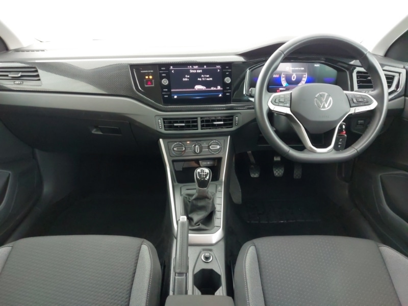 Used Volkswagen Polo 2023 for sale - 76150528: Photo 2