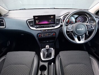 Used Kia Ceed 2022 for sale - 78498948: Photo