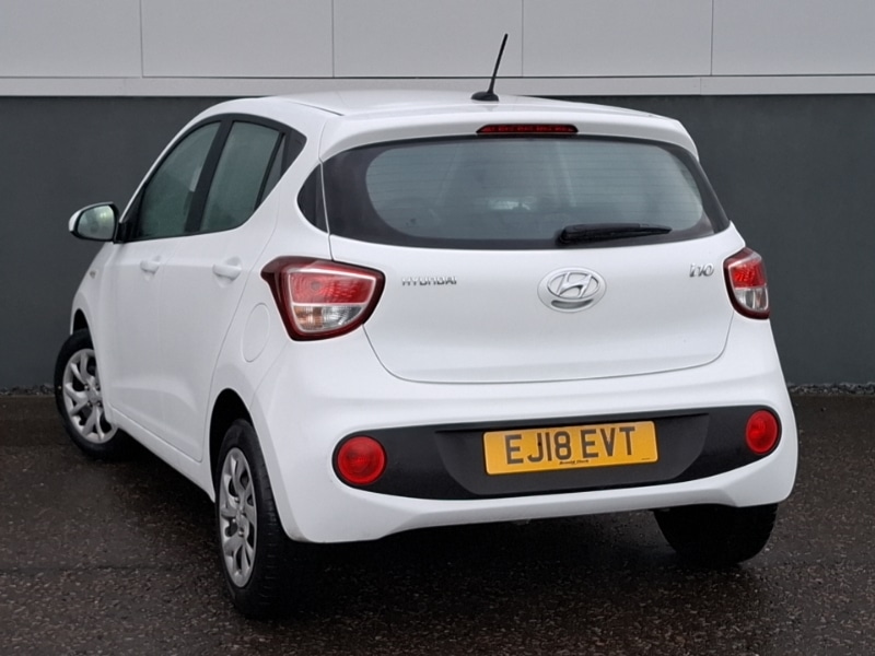 Used Hyundai i10 2018 for sale - 76722015: Photo 3