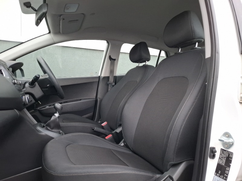 Used Hyundai i10 2018 for sale - 76722015: Photo 5