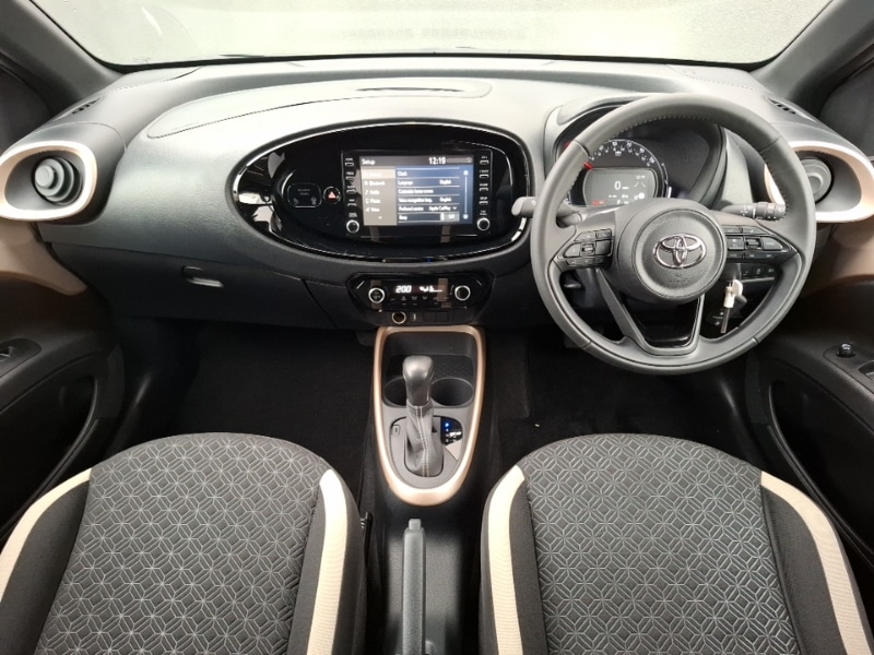 Used Toyota Aygo X 2022 for sale - 76907126: Photo 2