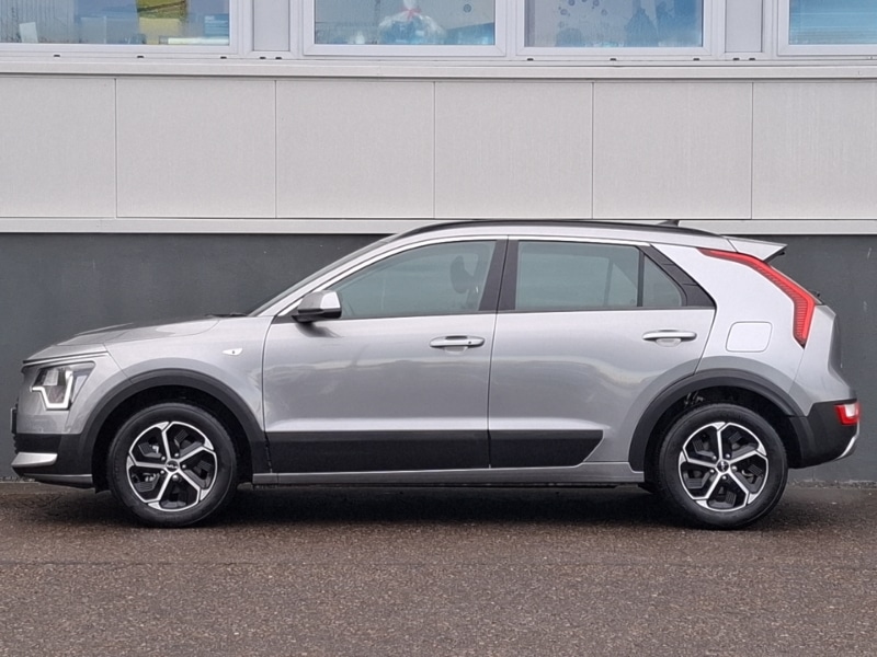 Used Kia Niro 2024 for sale - 76947329: Photo 4