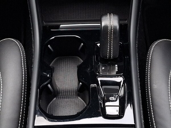 Used Volvo XC40 2021 for sale - 76269276: Photo 12
