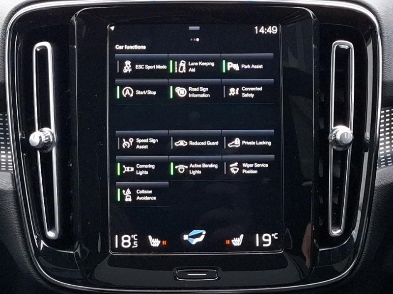 Used Volvo XC40 2021 for sale - 76269276: Photo 15