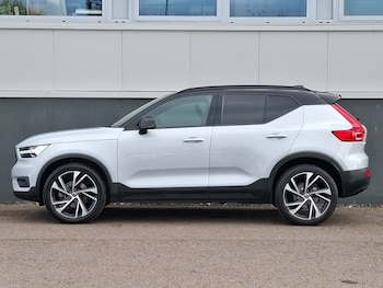 Used Volvo XC40 2021 for sale - 76269276: Photo