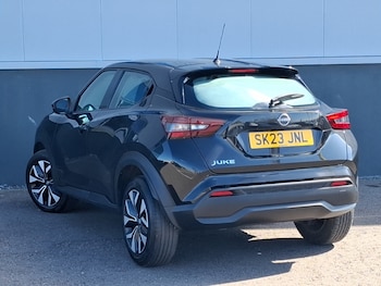 Used Nissan Juke 2023 for sale - 78634352: Photo