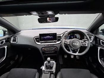 Used Kia XCeed 2023 for sale - 77043819: Photo