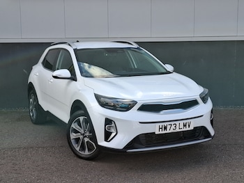 Used Kia Stonic 2023 for sale - 79538644: Photo